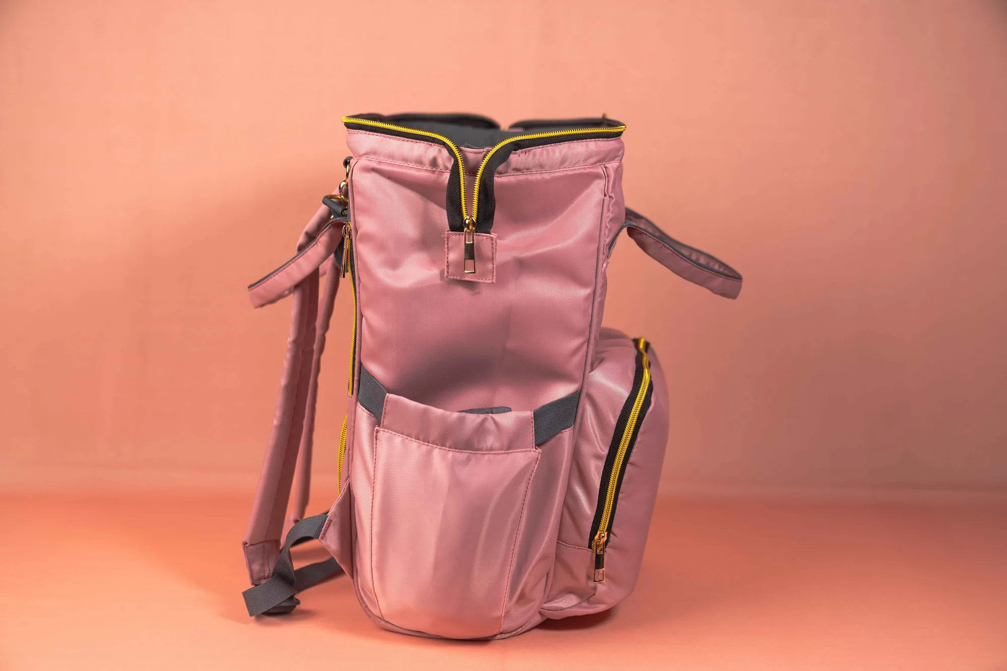 Maternity Bag - Pink view 3